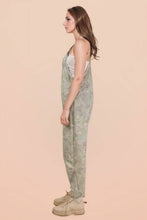 Load image into Gallery viewer, Remi Camo Jumper