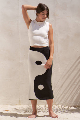 YIN & YANG KNIT SKIRT