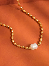 Load image into Gallery viewer, Belle Non-Tarnish Necklace with Pearl